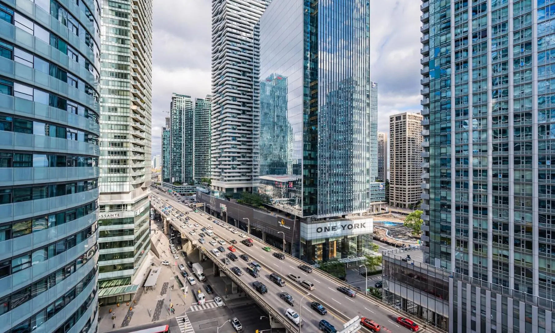 Downtown Apartments 12 Toronto